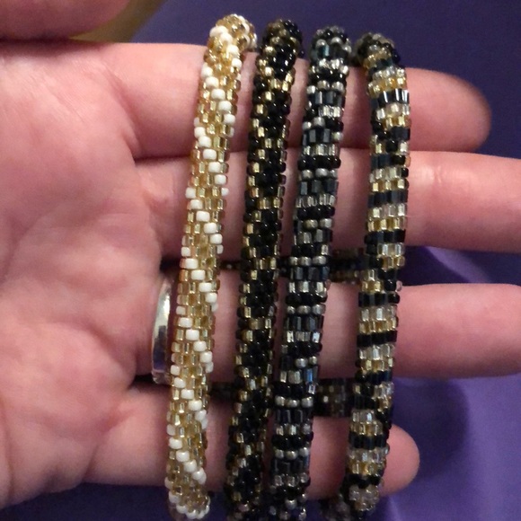 LILY AND LAURA Jewelry - Lily and Laura black and gold set